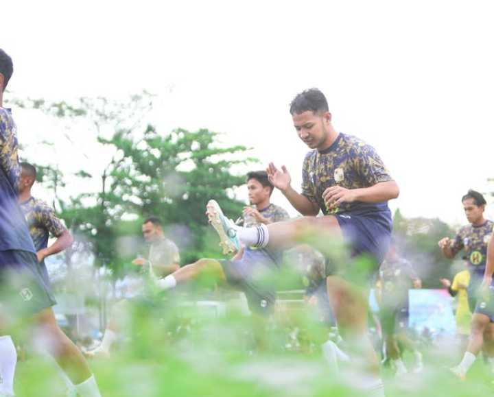 Latihan PS Barito Putera .(Foto Instagram @psbaritoputeraofficial).