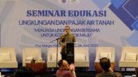 Asisten Ekonomi dan Pembangunan Kota Depok, Bapak Fitriyawan, pada Seminar Edukasi Lingkungan dan Pajak