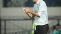 Pelatih PS Barito Putera Stefano Cugurra (Teco).(Foto Instagram @psbaritoputeraofficial)